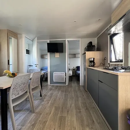 Holiday home Mobilhometorreilles *